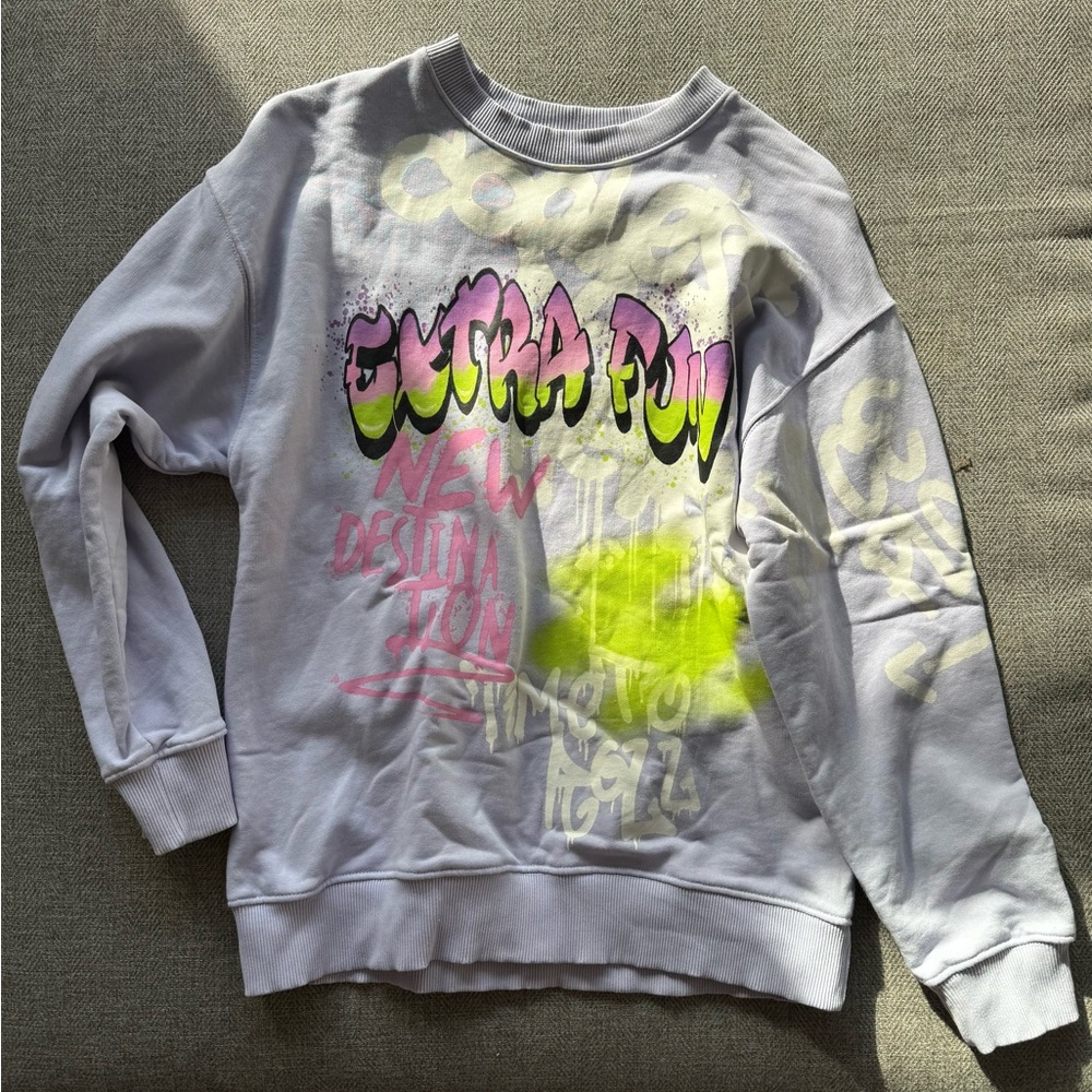 Zara kids Soft light purple graphic Knit Sweatshirt- size 11-12